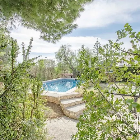 Villa Elvira By Marcalma