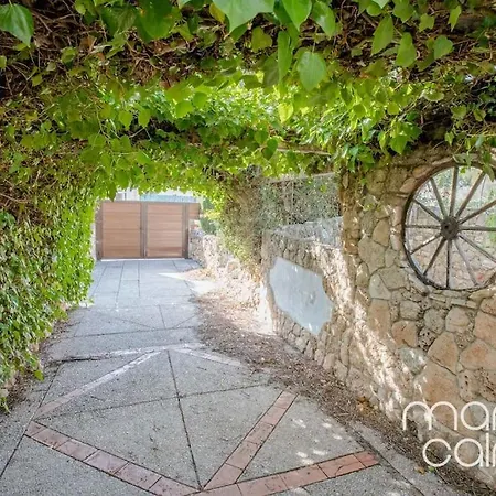 Villa Elvira By Marcalma *